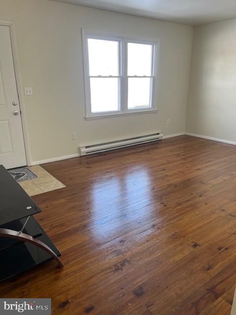 2368 Walnut Bottom Road Carlisle, PA 17015 - Photo 3 of 24 Living Room