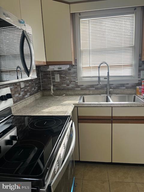 2368 Walnut Bottom Road Carlisle, PA 17015 - Photo 7 of 24 kitchen