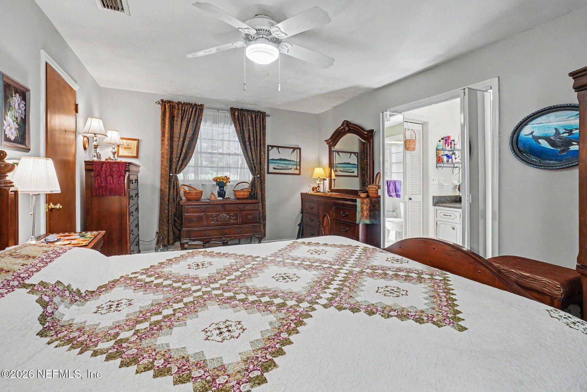 3934 Spring Glen Road Jacksonville, FL 32207 - Photo 17 of 29 018_file_9713