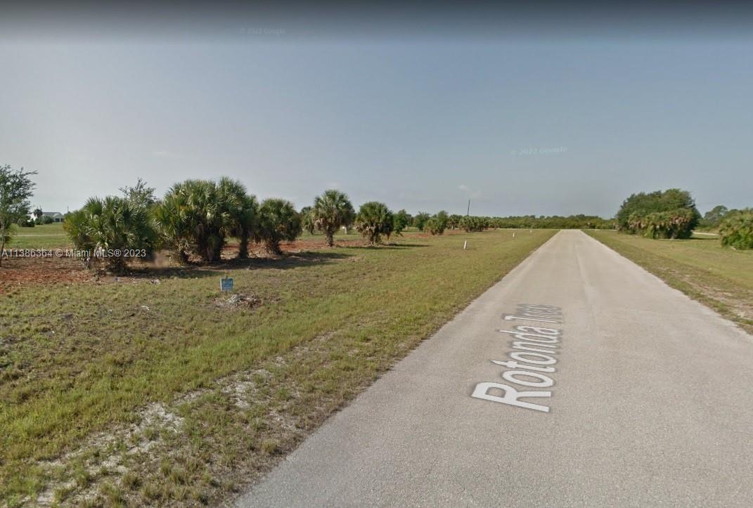 18 Lark Drive Placida, FL 33946 - Photo 4 of 6 a view of a field with an ocean