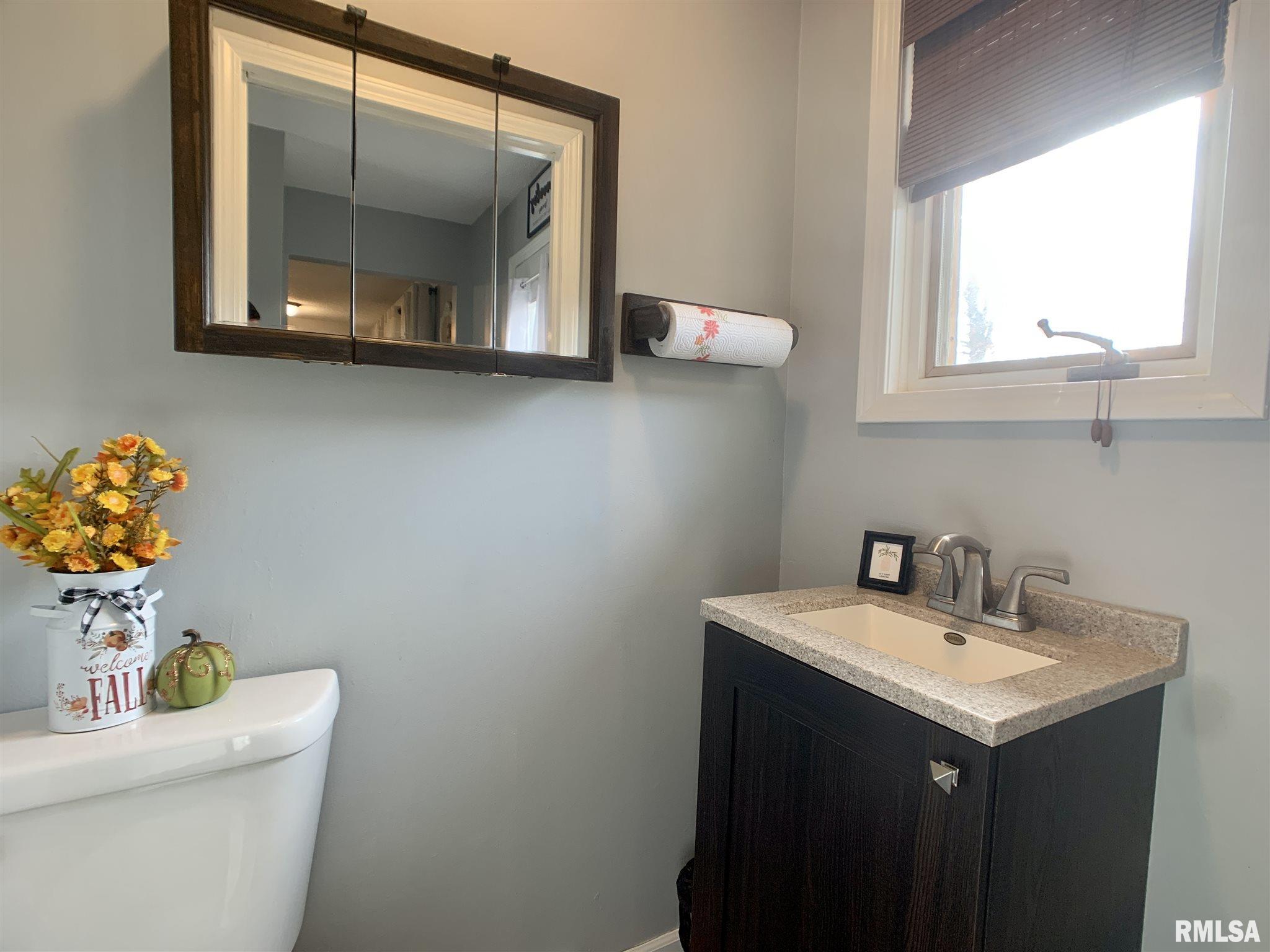 9130 Mechanicsburg Road Dawson, IL 62520 - Photo 28 of 46 Gallery Image 28
