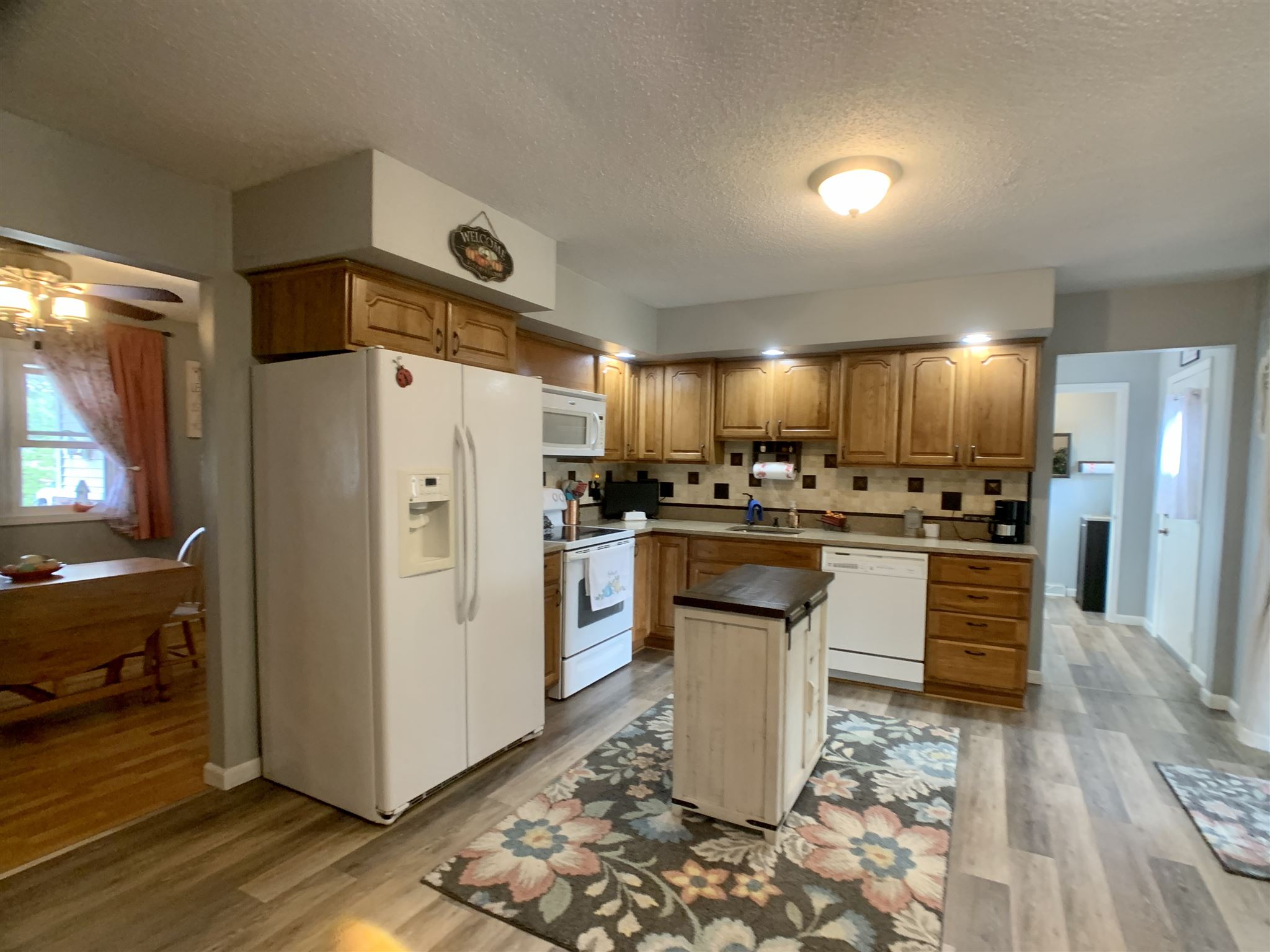 9130 Mechanicsburg Road Dawson, IL 62520 - Photo 8 of 46 Gallery Image 8