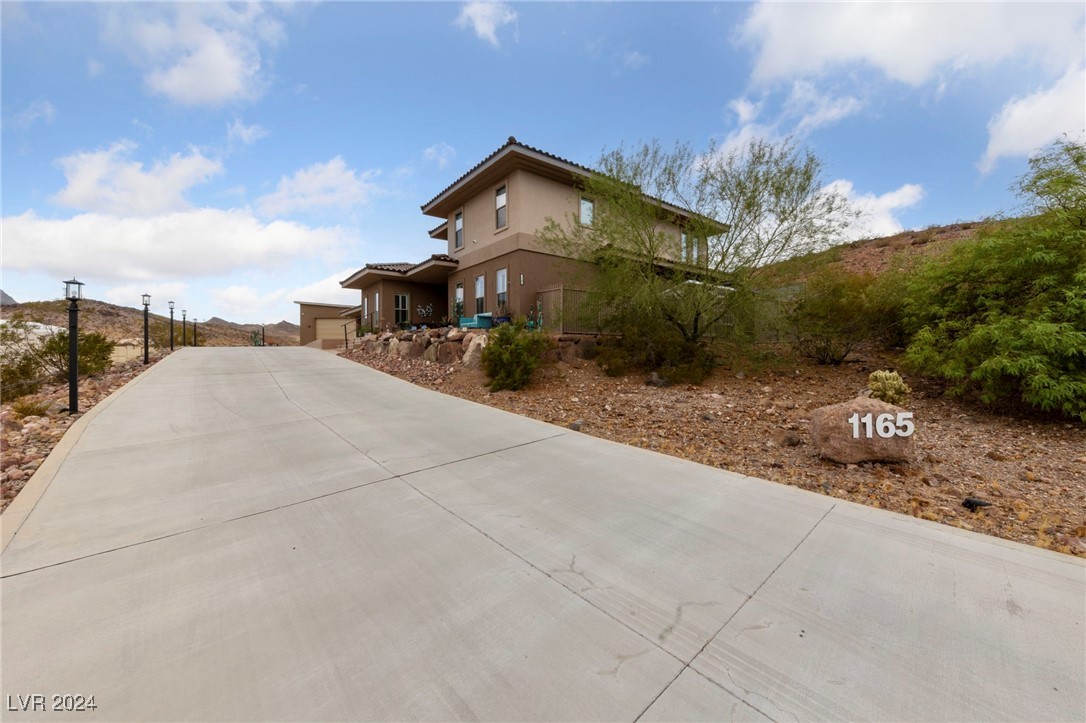 1165 Christian Road Henderson, NV 89002 - Photo 3 of 62 Gallery Image 3