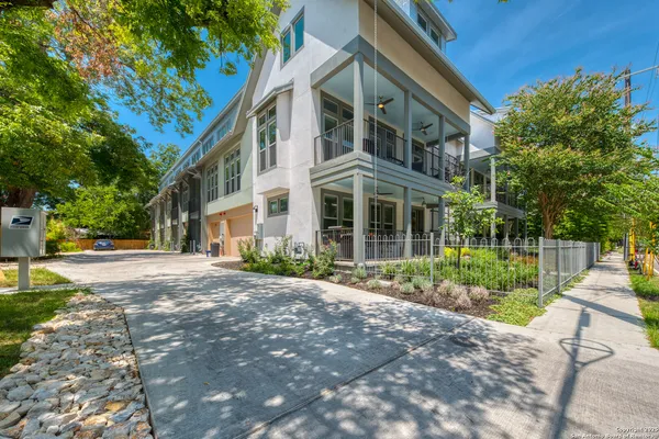 $675,000 | 139 Cedar Street, Unit 103, San Antonio, TX 78210