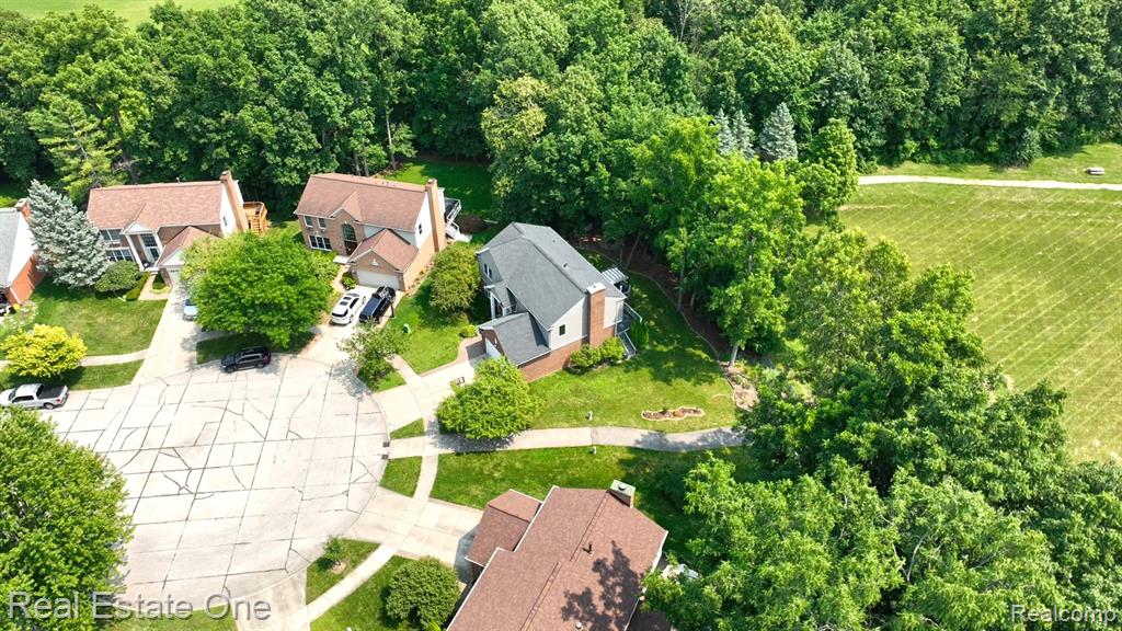 1271 Arms Court Rochester Hills, MI 48307 - Photo 64 of 71