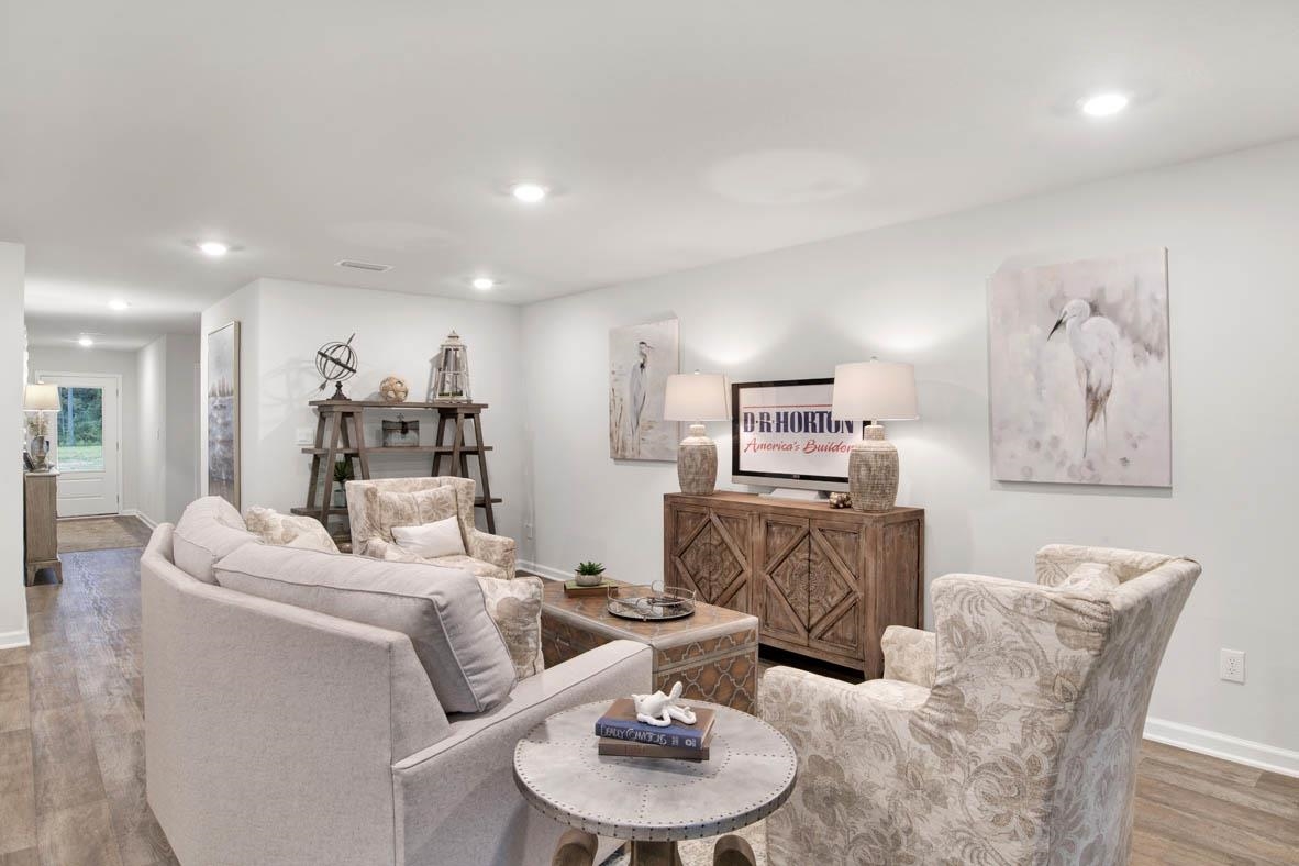 32026 Lyon Road Daphne, AL 36527 - Photo 22 of 37 Living Room