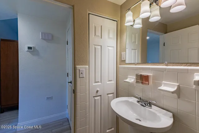 $1,850 | 177 Woodland Drive, Melbourne, FL 32904