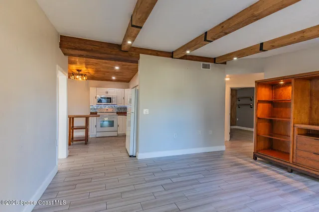 $1,850 | 177 Woodland Drive, Melbourne, FL 32904