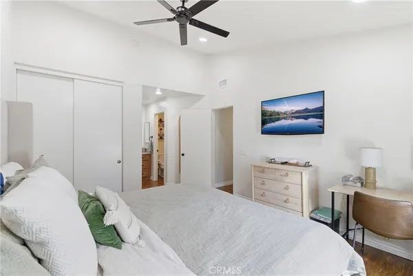$499,800 | 5863 Portsmouth Road, Unit 240, Yorba Linda, CA 92887