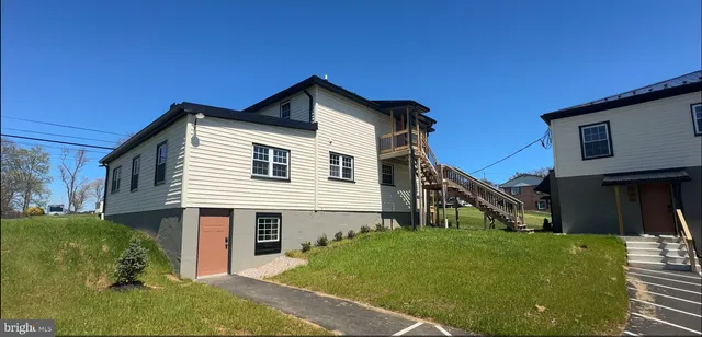 $2,900,000 | 15149 Bloyers Avenue, Hagerstown, MD 21740
