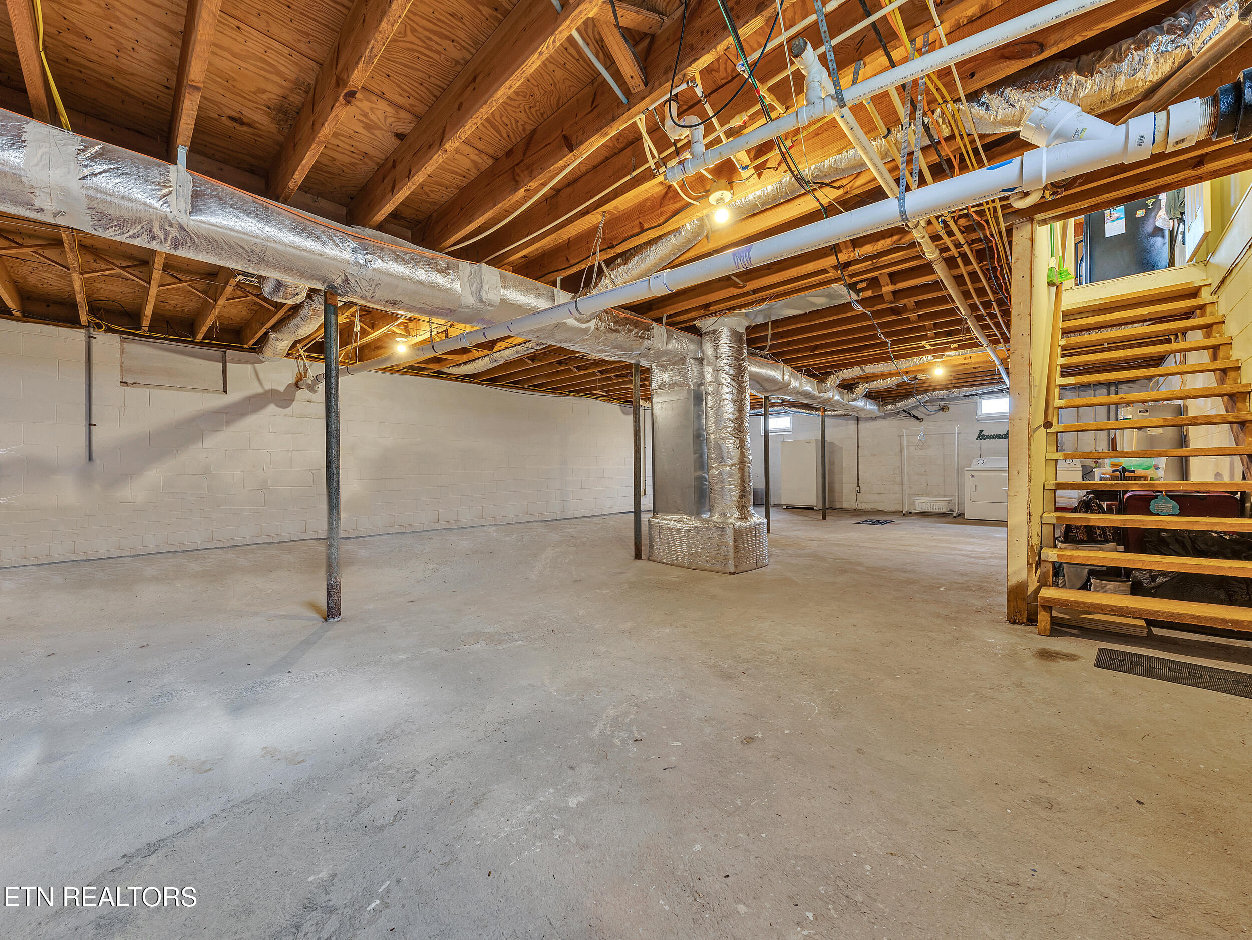 119 Frankfort Road Lancing, TN 37770 - Photo 24 of 42 24_41