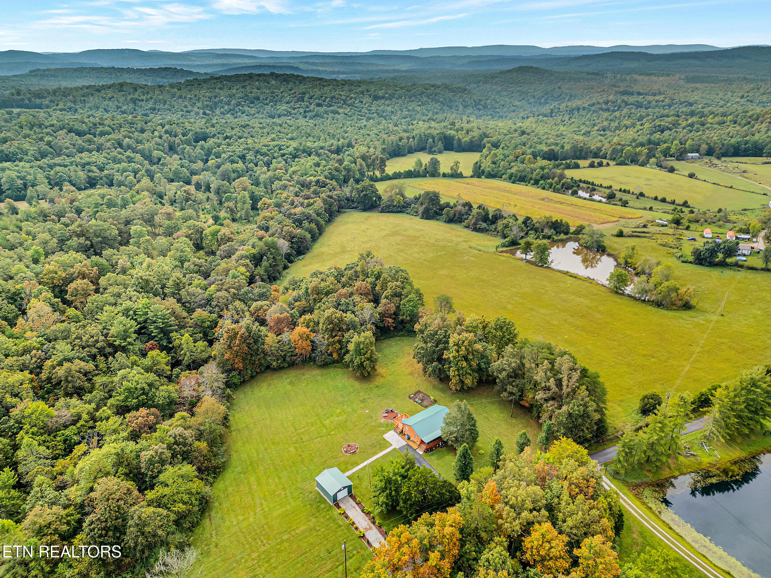 119 Frankfort Road Lancing, TN 37770 - Photo 37 of 42 37_11