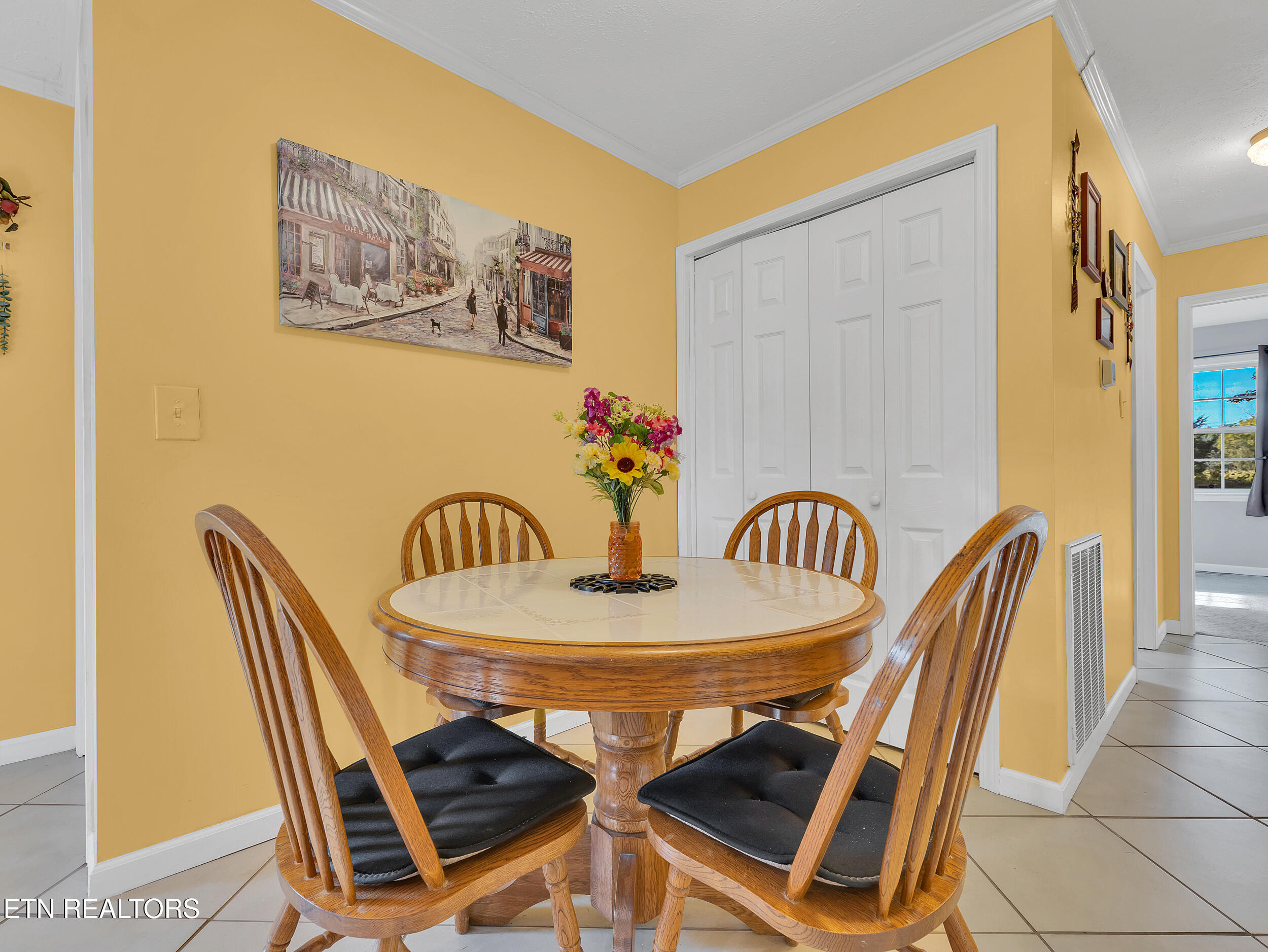 119 Frankfort Road Lancing, TN 37770 - Photo 10 of 42 10_23