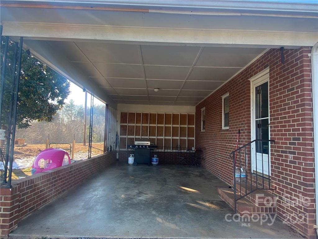 132 Causby Road Morganton, NC 28655 - Photo 5 of 9 Gallery Image 5