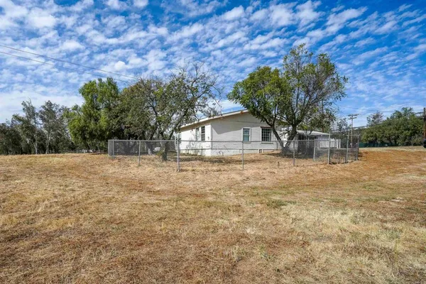 $820,000 | 354 Magnolia Avenue, Ramona, CA 92065