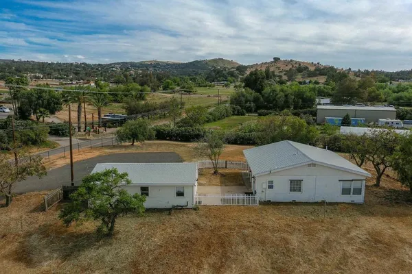$820,000 | 354 Magnolia Avenue, Ramona, CA 92065