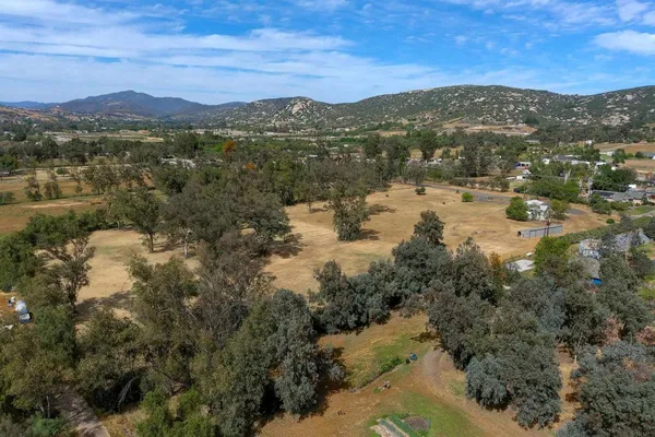 $820,000 | 354 Magnolia Avenue, Ramona, CA 92065