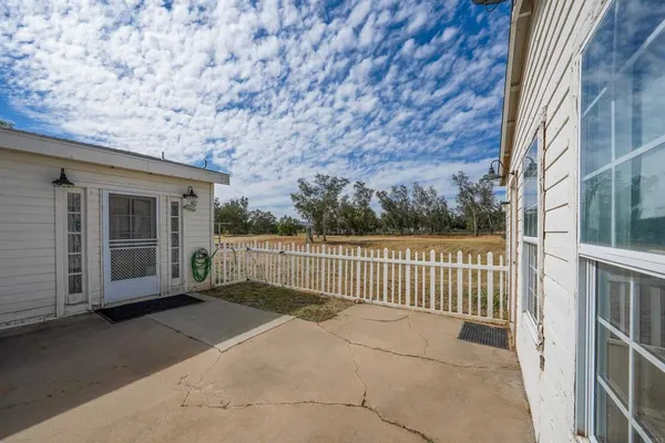 $820,000 | 354 Magnolia Avenue, Ramona, CA 92065