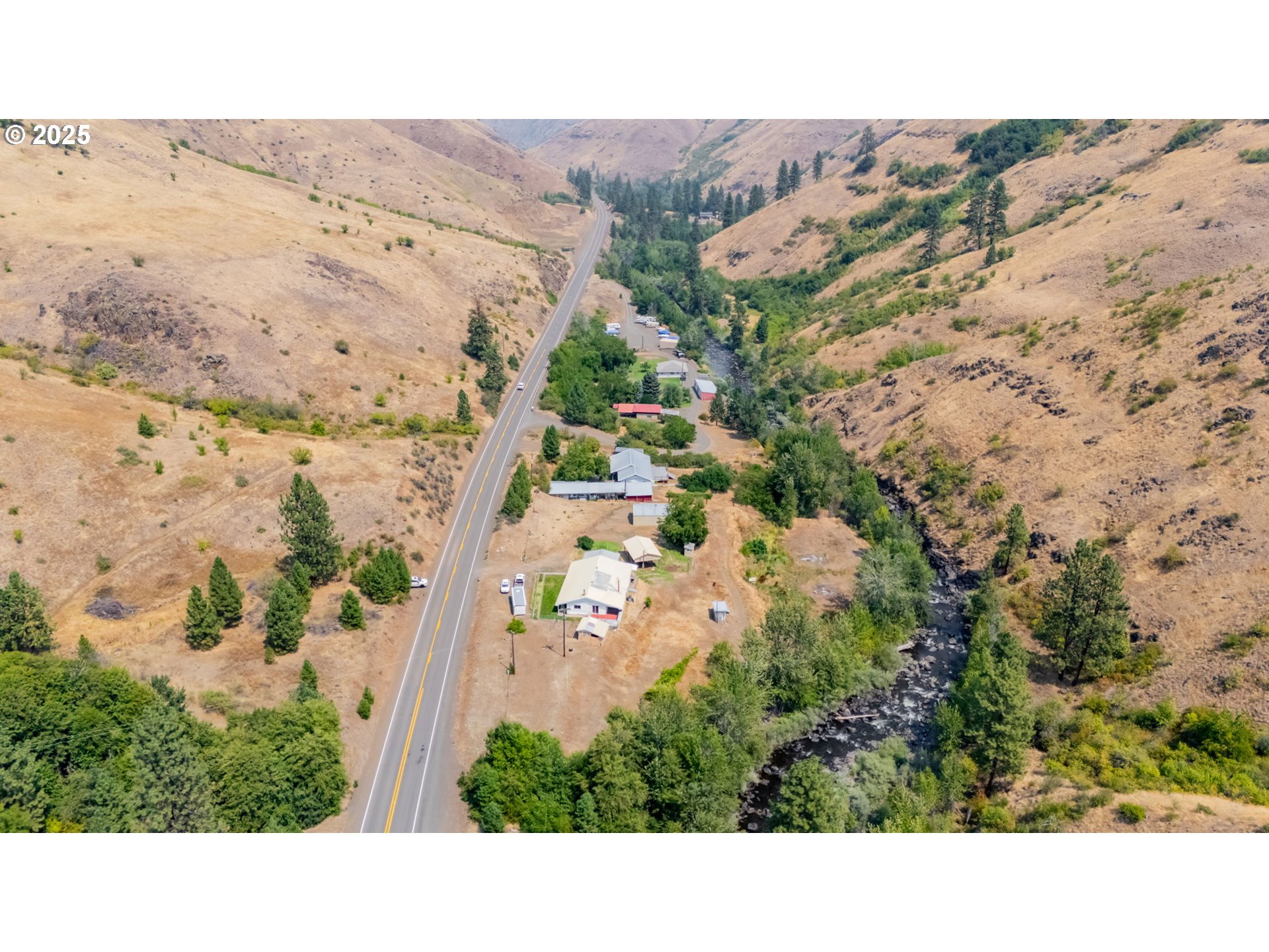 54312 Highway 86 Halfway, OR 97834 - Photo 33 of 36