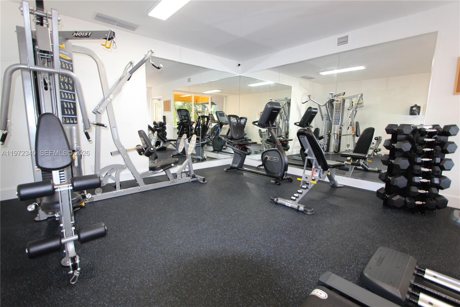 4550 Northwest 9th Street, Unit 305E Miami, FL 33126 - Photo 2 of 22