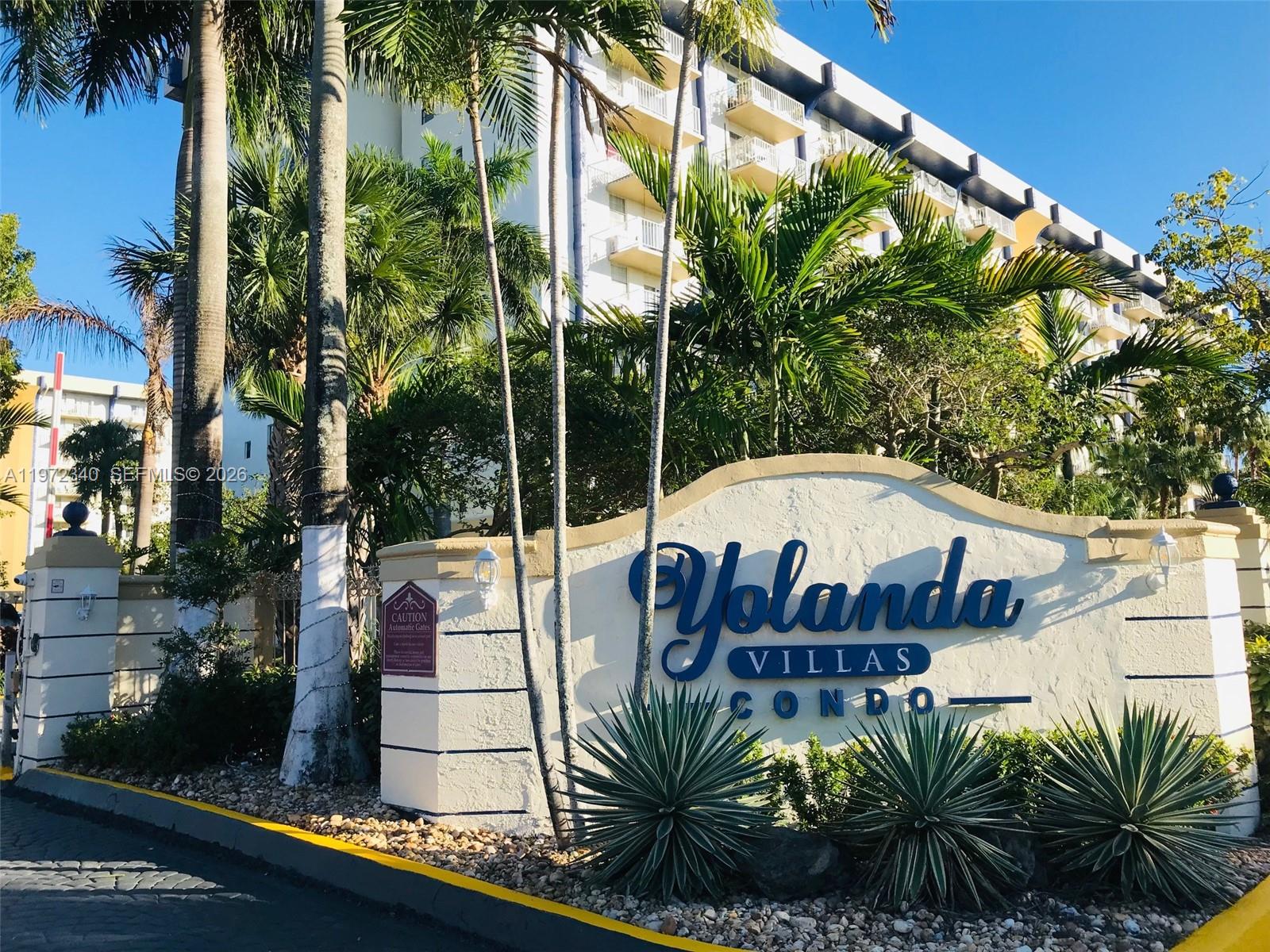 4550 Northwest 9th Street, Unit 305E Miami, FL 33126 - Photo 4 of 22