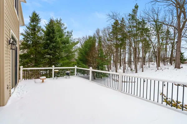 $687,500 | 8194 Brandon Circle, Mattawan, MI 49071