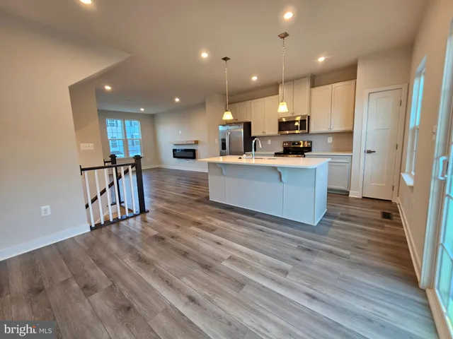 a view of walk in closet