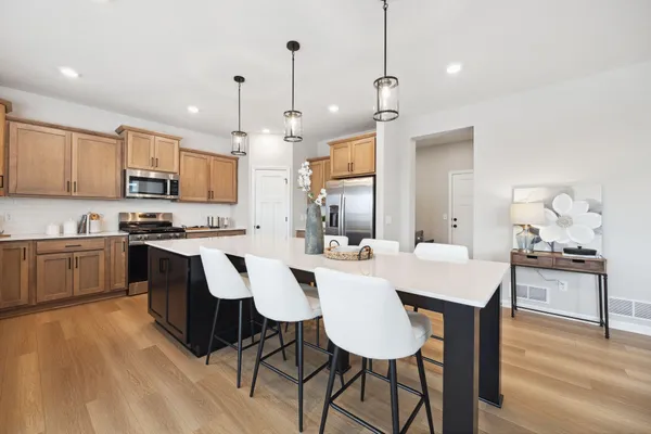 $699,990 | 10700 Harbor Lane North, Maple Grove, MN 55369