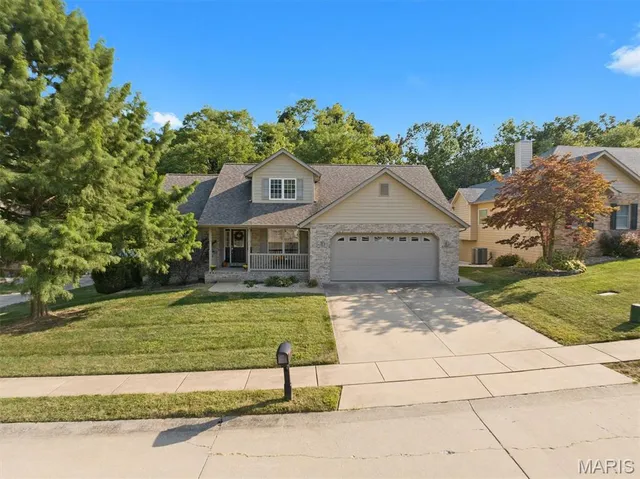 $399,000 | 500 Monticello Place, Edwardsville, IL 62025
