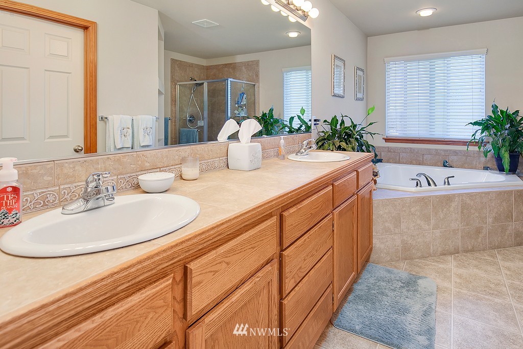 16028 41st Avenue Southeast Bothell, WA 98012 - Photo 14 of 16 Gallery Image 14