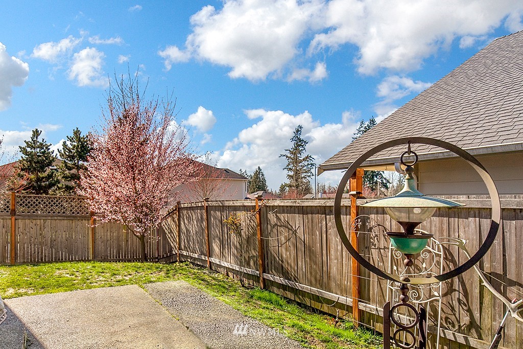 16028 41st Avenue Southeast Bothell, WA 98012 - Photo 16 of 16 Gallery Image 16