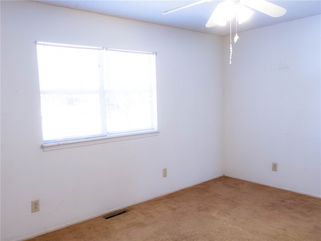 4311 Lexington Way Anderson, SC 29621 - Photo 23 of 29 Gallery Image 23