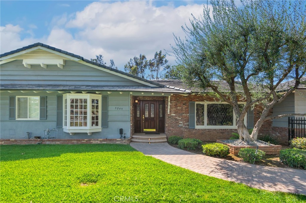 3249 North Rancho La Carlota Road Covina, CA 91724 - Photo 6 of 60