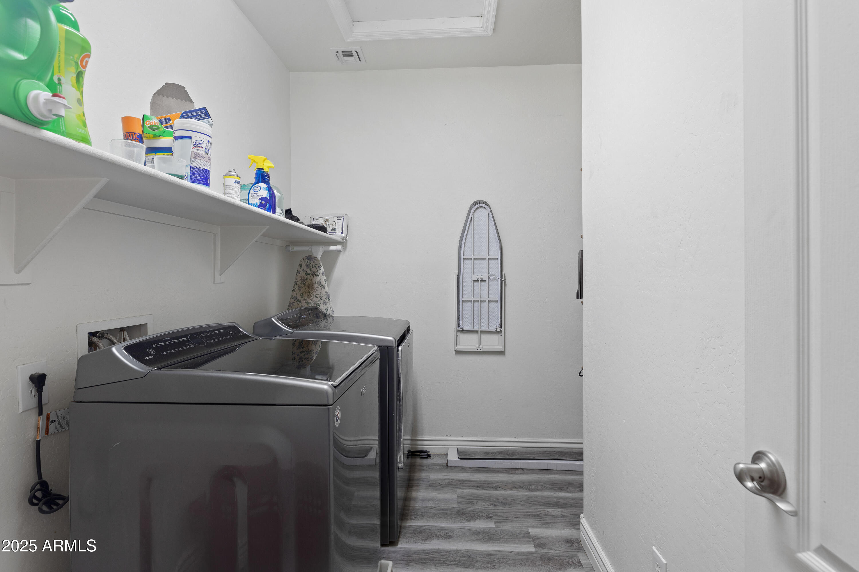18649 West Williams Street Goodyear, AZ 85338 - Photo 33 of 42 a utility room with dryer and washer