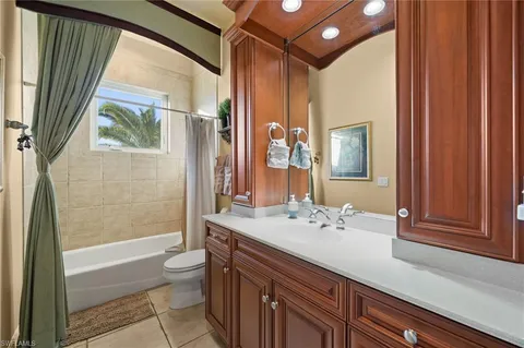 $829,000 | 4009 Chiquita Boulevard South, Cape Coral, FL 33914