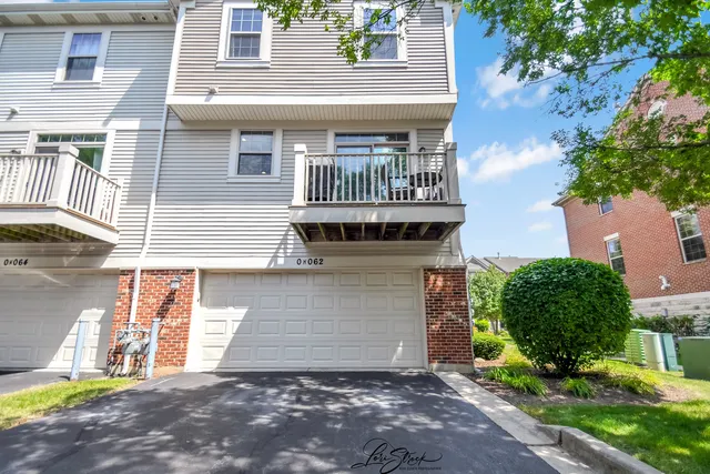 $399,000 | N062 Forsythe Court, Winfield, IL 60190