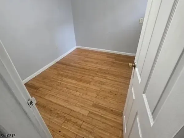 $1,575 | 588 South 10th Street, Unit 1B, Newark, NJ 07103