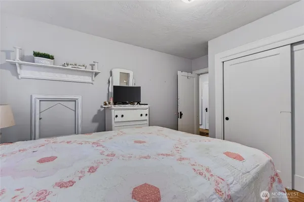 $370,000 | 2829 Field Street, Longview, WA 98632