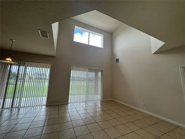 $3,600 | 14013 Budworth Circle, Orlando, FL 32832