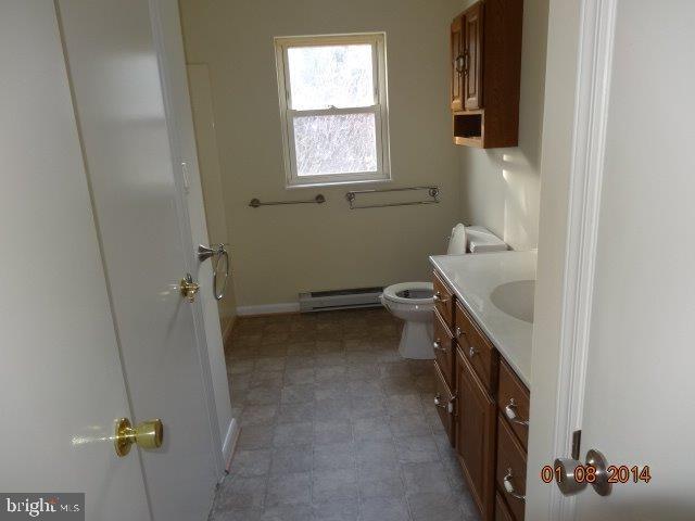 4 Cindy Circle Lititz, PA 17543 - Photo 9 of 18