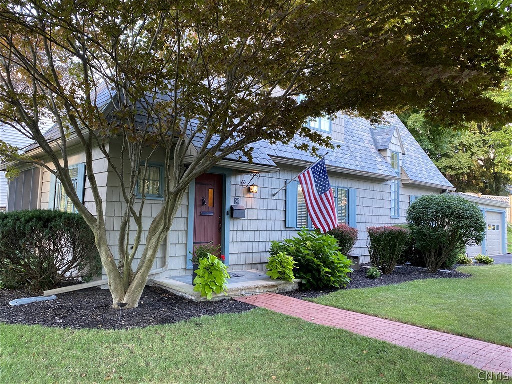 307 Dewittshire Road South DeWitt, NY 13214 - Photo 1 of 1 Welcome to 307 Dewitshire Rd S- one of the most cl