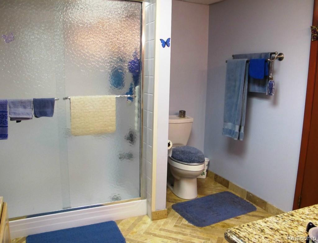 1350 East Schafer Road Pinckney, MI 48169 - Photo 40 of 51 Lower Level Full Bath 2