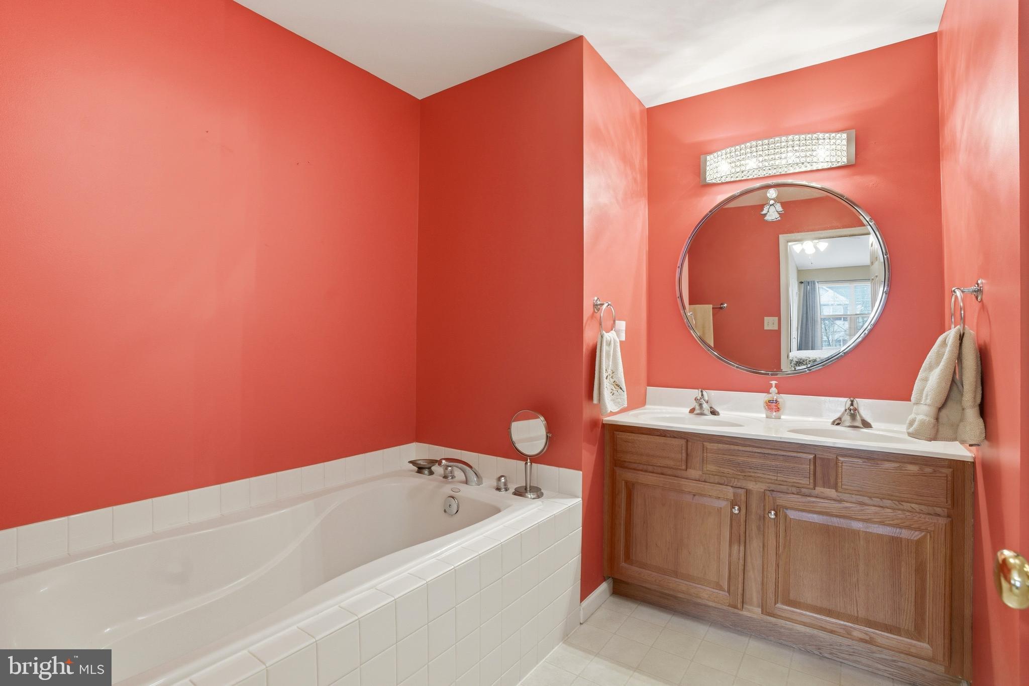 483 Buchanan Road Perkasie, PA 18944 - Photo 22 of 35 Primary Bath