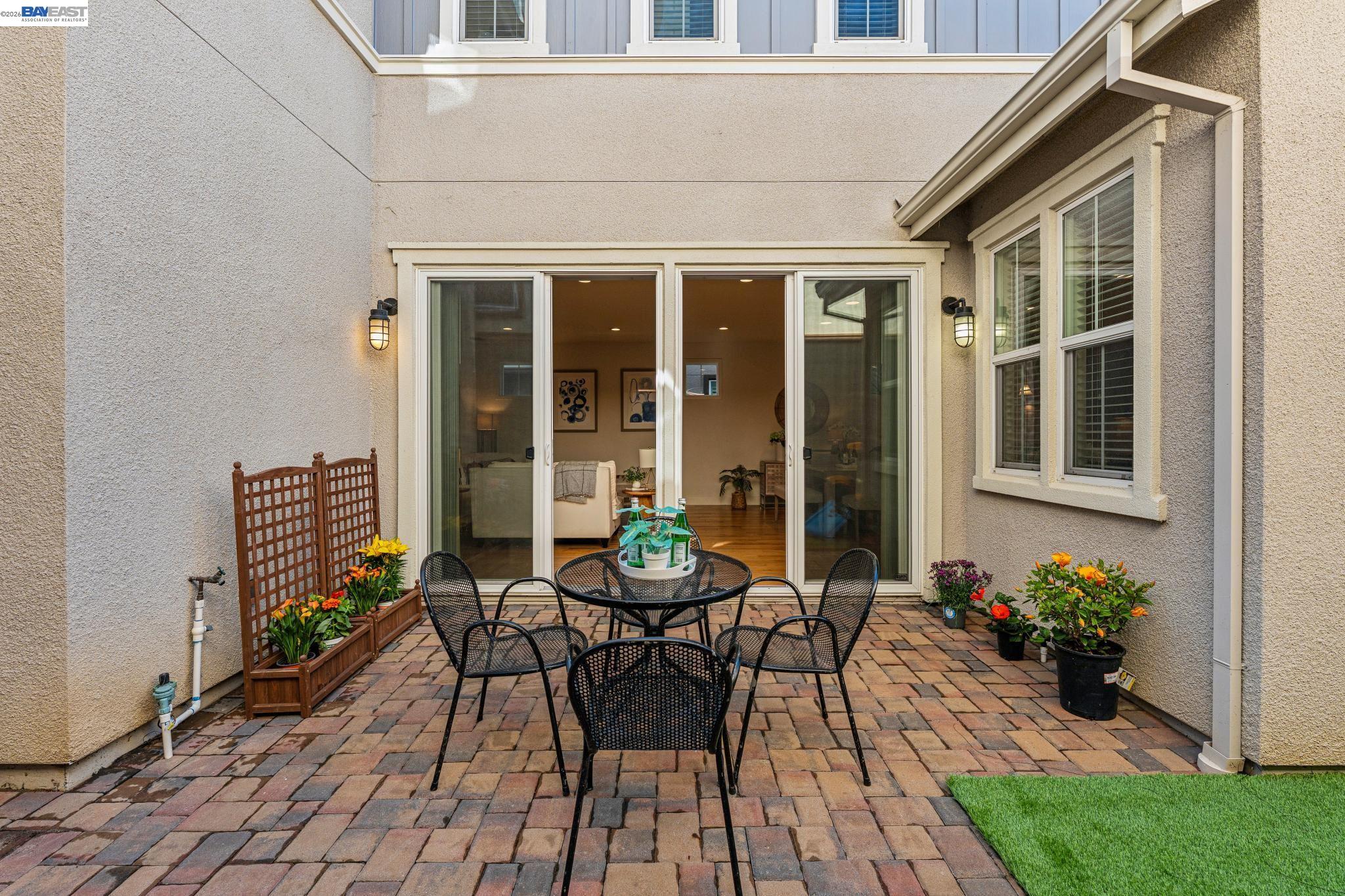 415 Dewitt Lane Alameda, CA 94501 - Photo 16 of 40