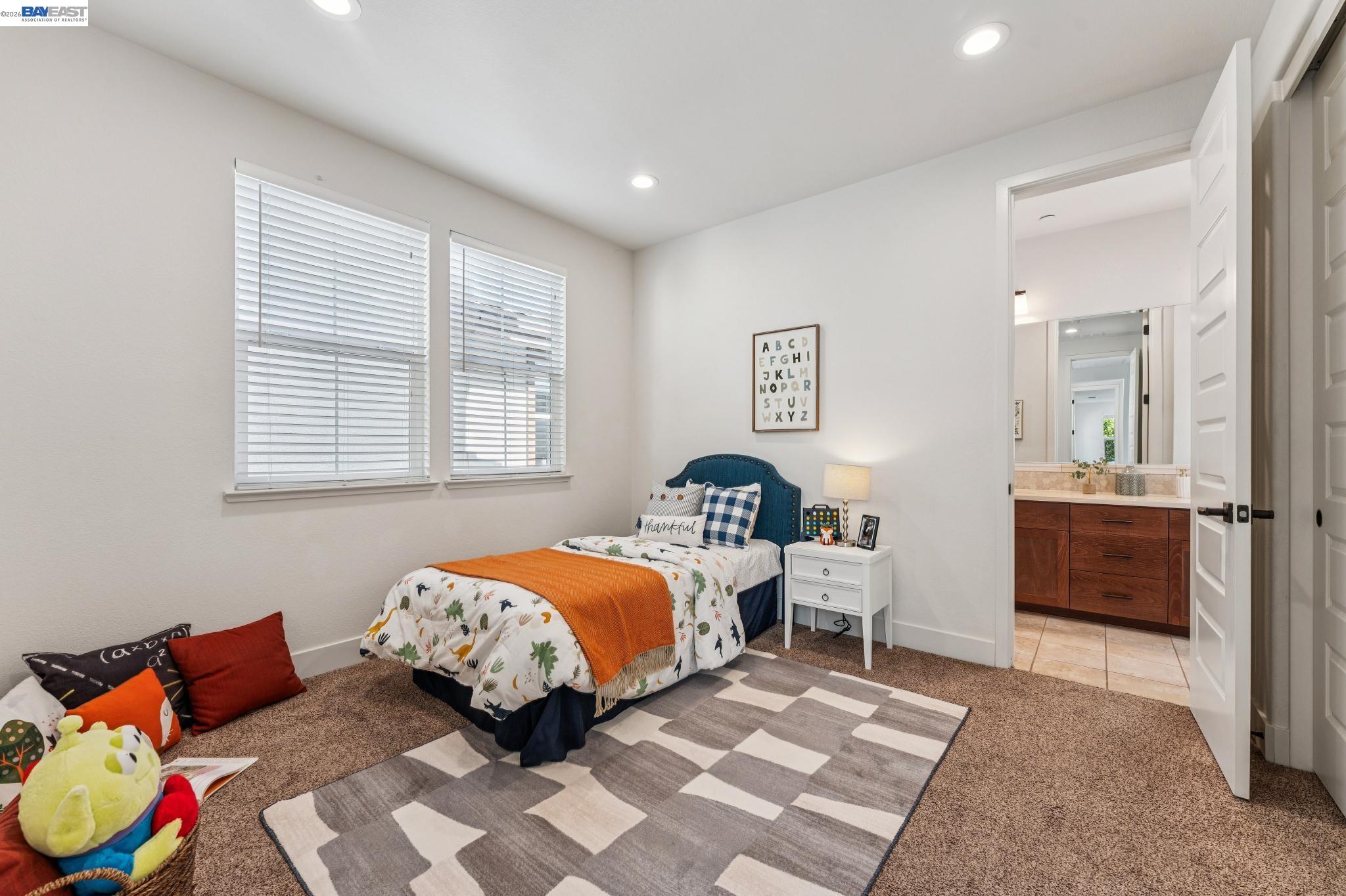 415 Dewitt Lane Alameda, CA 94501 - Photo 27 of 40