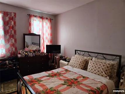 $829,000 | 12 Wright Avenue, Jersey City, NJ 07306