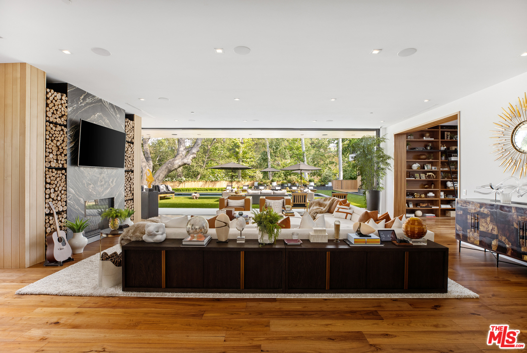 3904 Valley Meadow Road Encino, CA 91436 - Photo 13 of 41