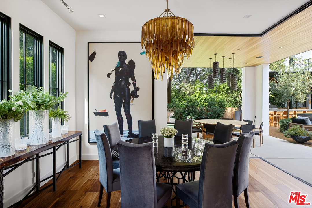 3904 Valley Meadow Road Encino, CA 91436 - Photo 16 of 41