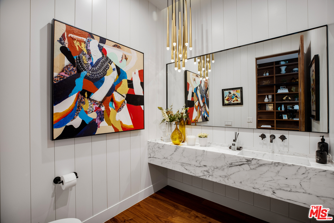 3904 Valley Meadow Road Encino, CA 91436 - Photo 17 of 41