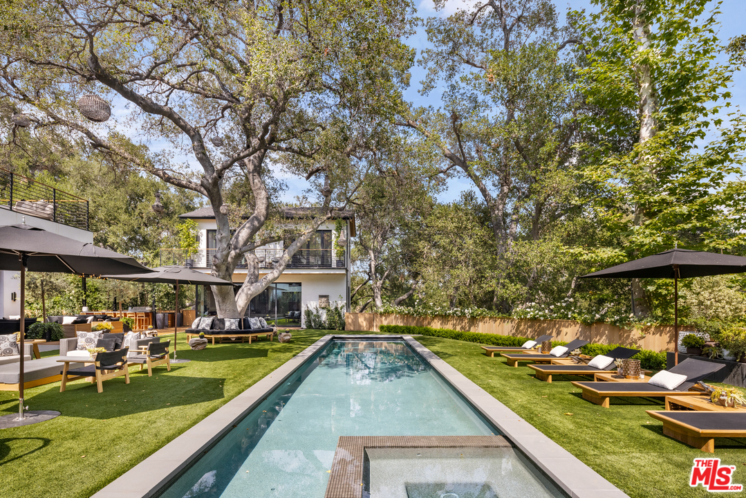 3904 Valley Meadow Road Encino, CA 91436 - Photo 33 of 41